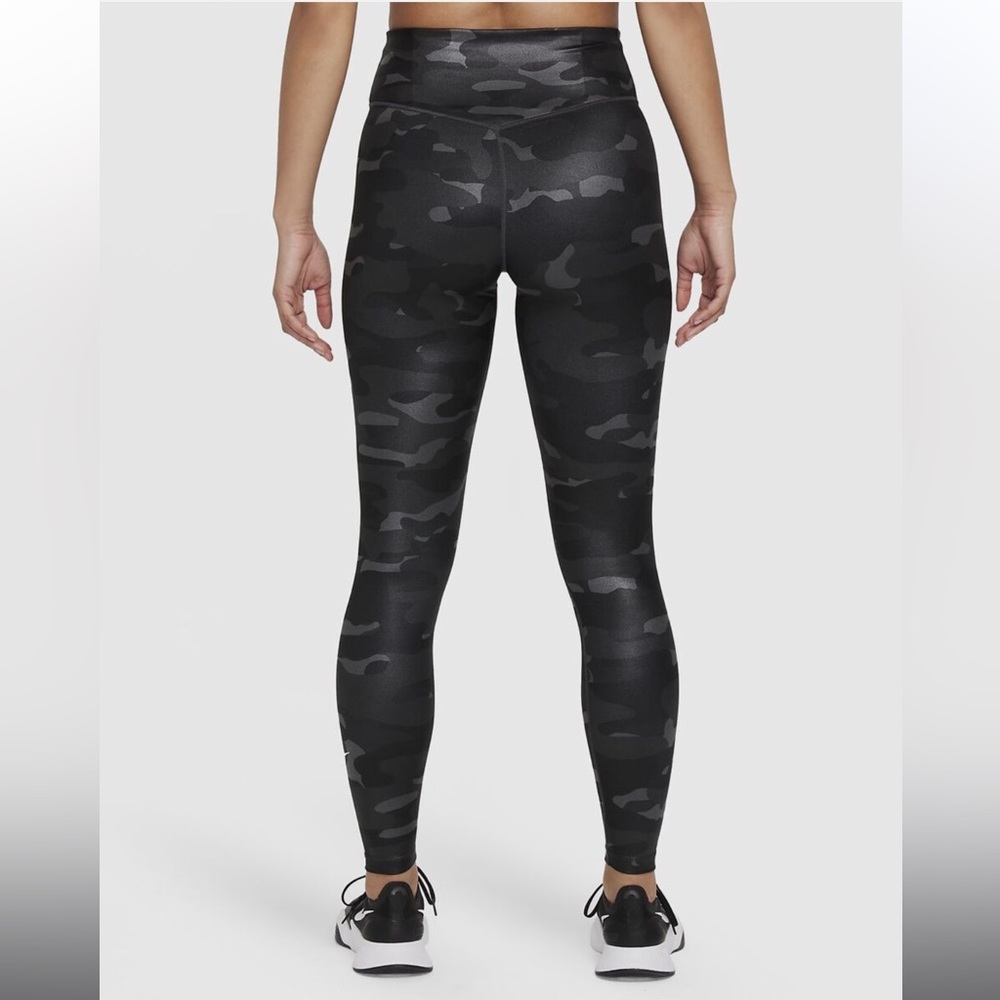 Nike Dri-fit shimmer gray and black Camo Print Leggings - Picture 5 of 8